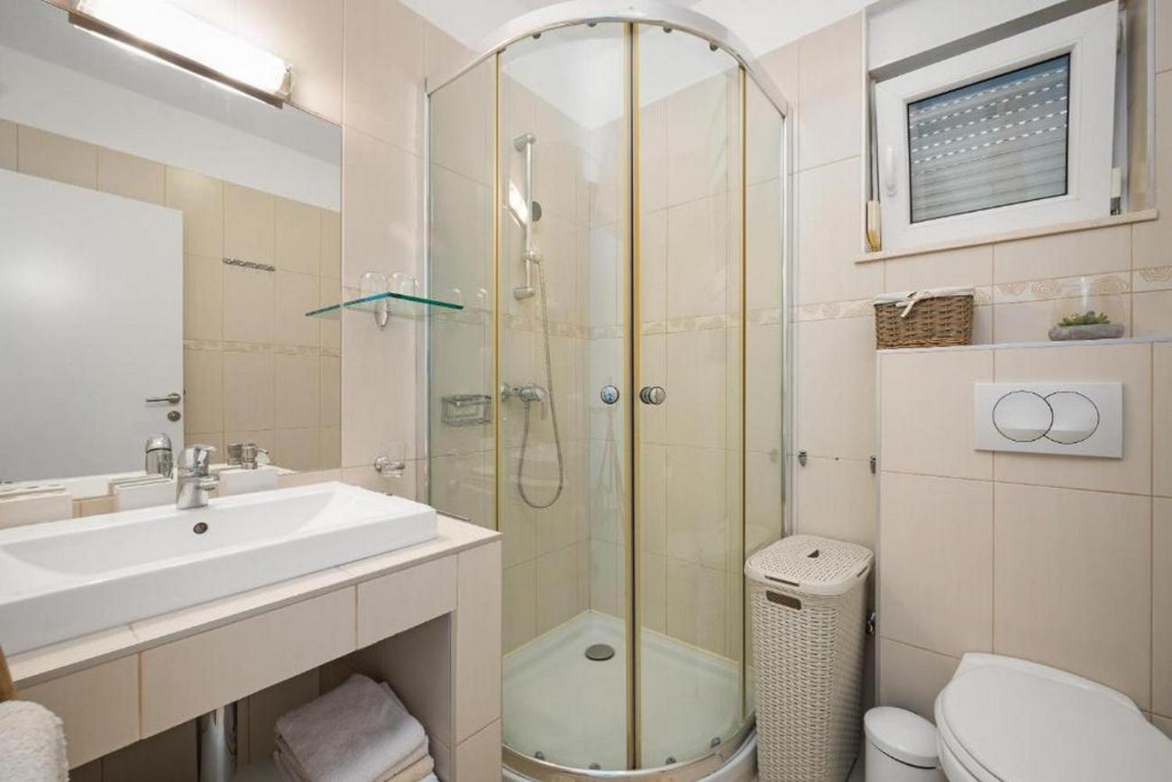 Apartments Bluemare ปาโกชตาเน ภายนอก รูปภาพ