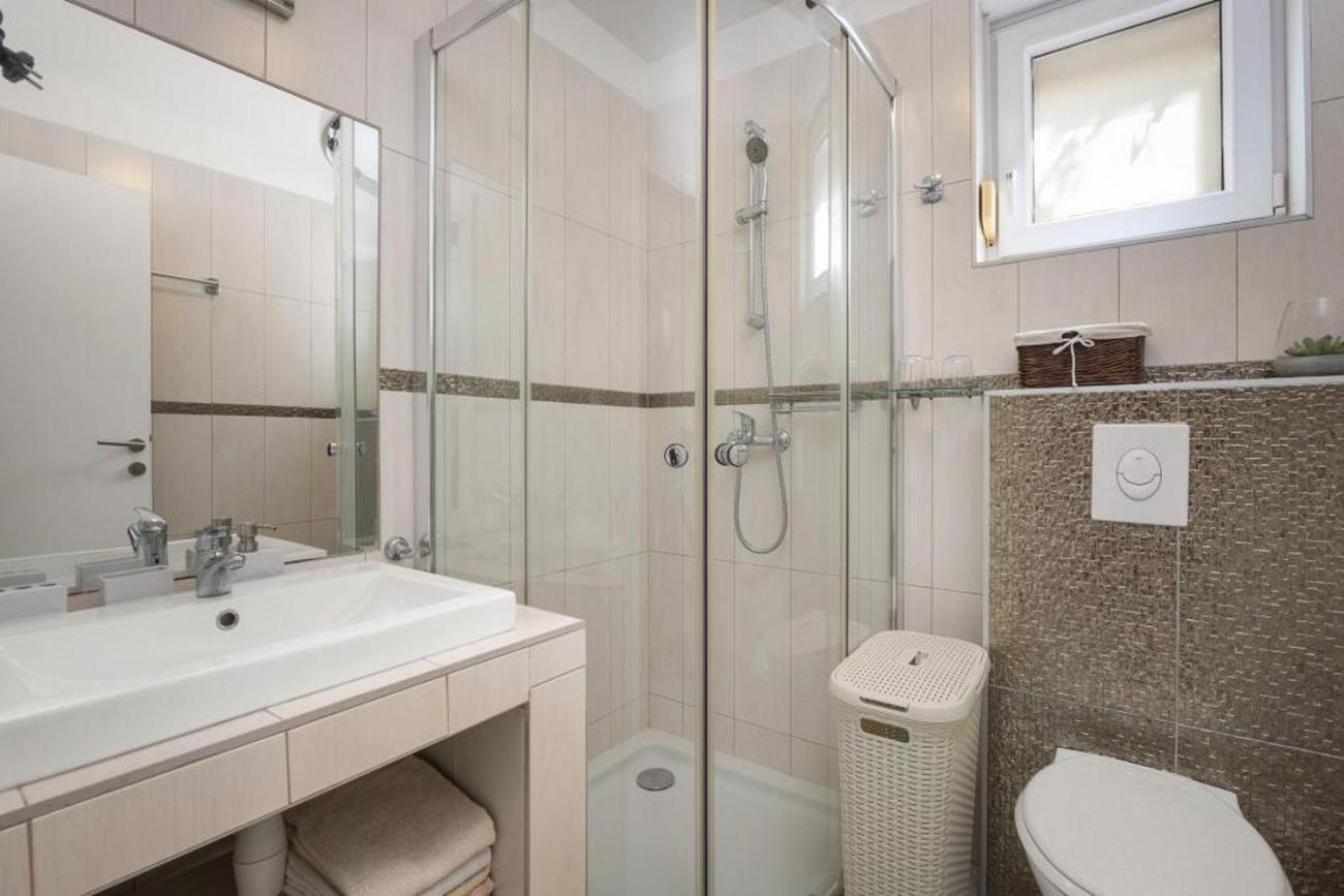 Apartments Bluemare ปาโกชตาเน ภายนอก รูปภาพ